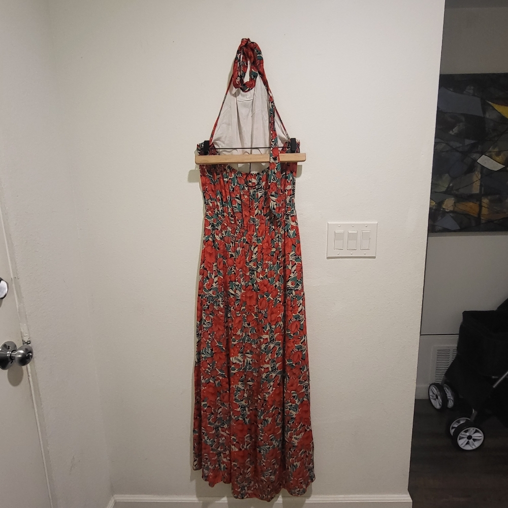 Red flower halter top dress - Picture 5 of 6